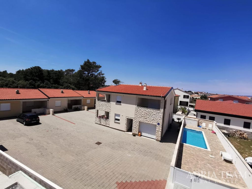 JEDINEČNÝ KOMPLEX PRO TURISTICKÝ PRONÁJEM - VIR, ZADAR