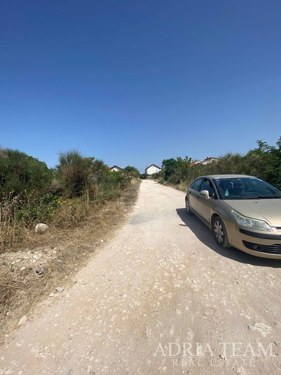 STAVEBNÍ POZEMEK - BYTOVÉ ÚČELY - PLOVANIJA, ZADAR