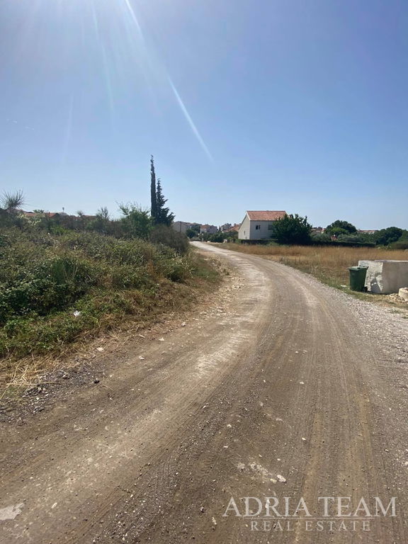 STAVEBNÍ POZEMEK - BYTOVÉ ÚČELY - PLOVANIJA, ZADAR