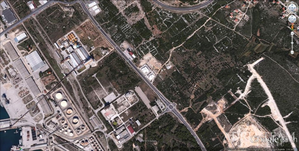 STAVEBNÍ POZEMEK PRO KOMERČNÍ VYUŽITÍ – GAŽENICA