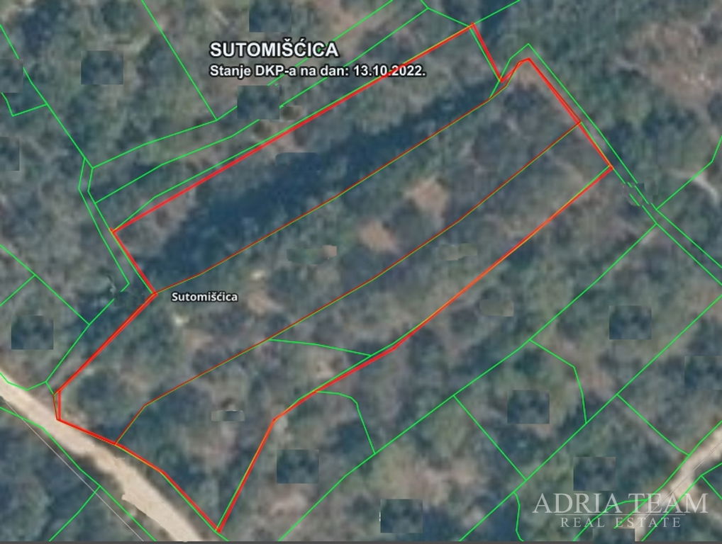 STAVEBNÍ POZEMEK, 90m OD MORA - SUTOMIŠĆICA, UGLJAN
