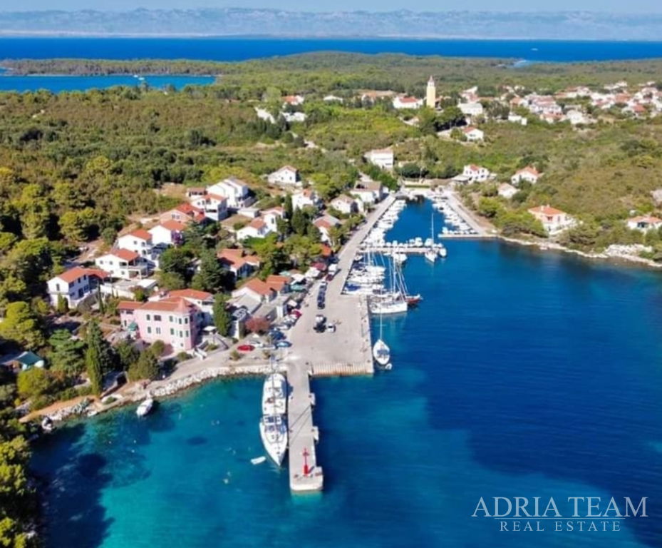 STAVEBNÍ POZEMEK S VÝHLEDEM NA MOŘE - MOLAT