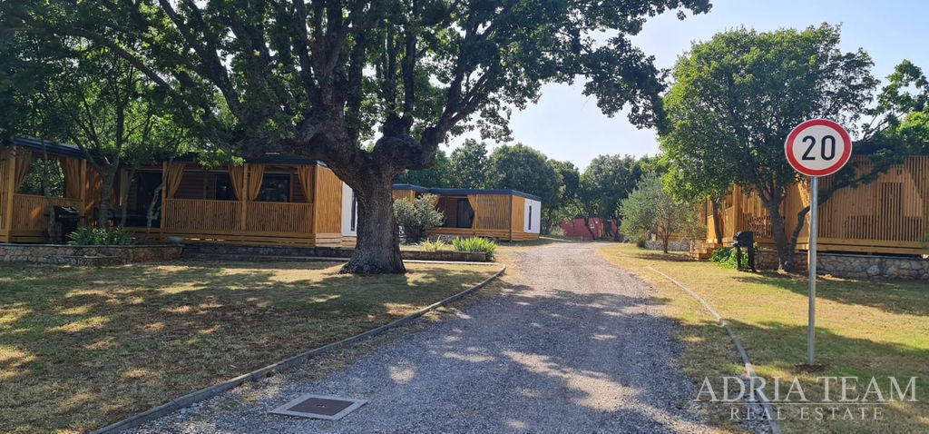 MOBILNÍ DŮM, MODEL VEEZIA, VÝBORNÁ LOKALITA - KRUŠEVO