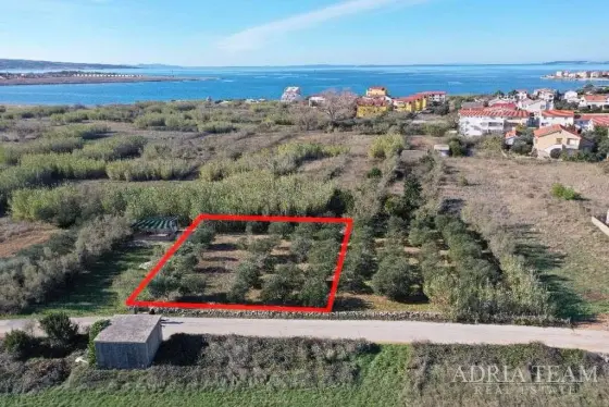 STAVEBNÍ POZEMEK, 440m OD MOŘE - POVLJANA, PAG nemovitost na prodej