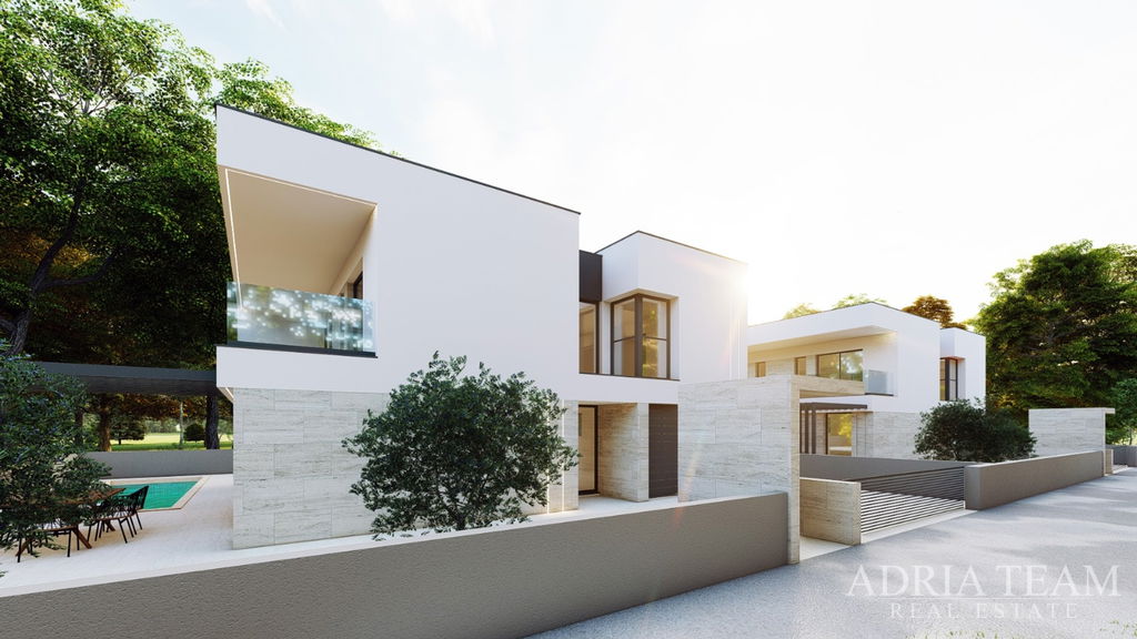 VILLA VE VZDÁLENOSTI 120m OD MOŘE, NOVOSTAVBA - PRIVLAKA