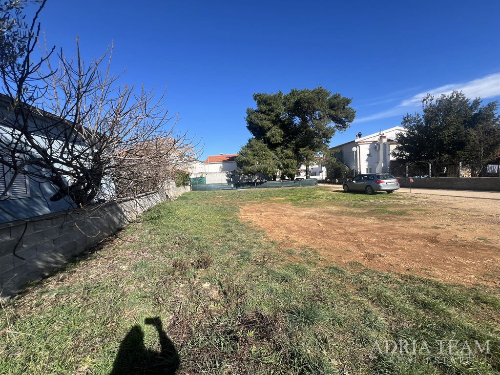 NEZASTAVĚNÁ ČÁST STAVEBNÍHO POZEMKU - VIR