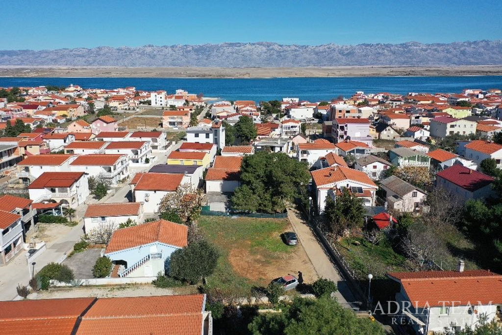 NEZASTAVĚNÁ ČÁST STAVEBNÍHO POZEMKU - VIR