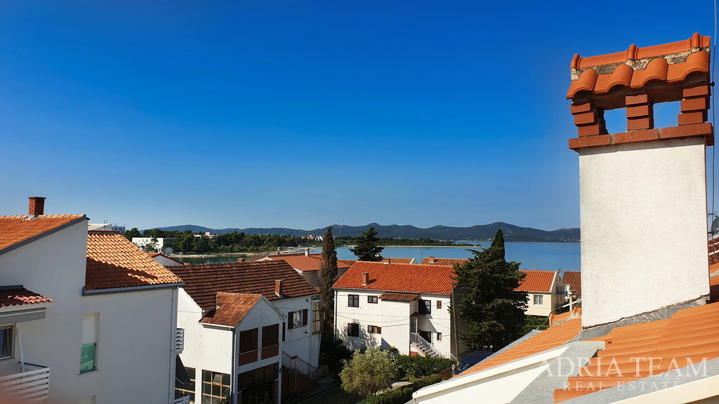VILA SE 7 APARTMANY, VÝHLED NA MOŘE - DIKLO, ZADAR
