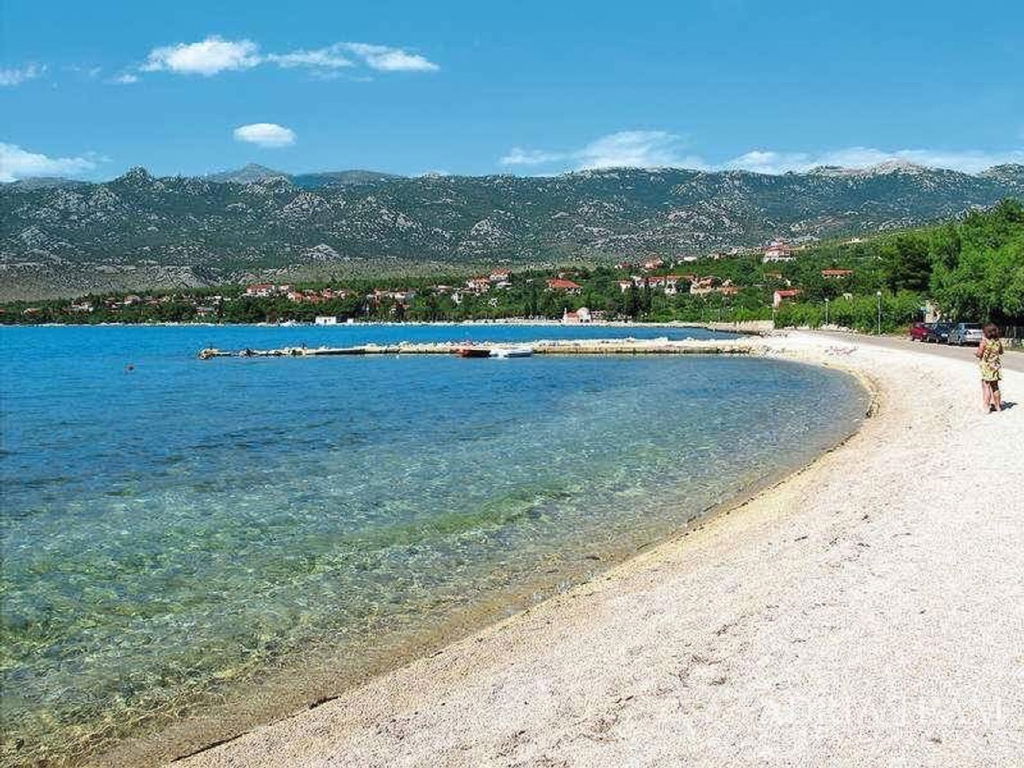 STAVEBNÍ POZEMEK S PROJEKTEM, 500 m OD MOŘE – JASENICE, MASLENICA