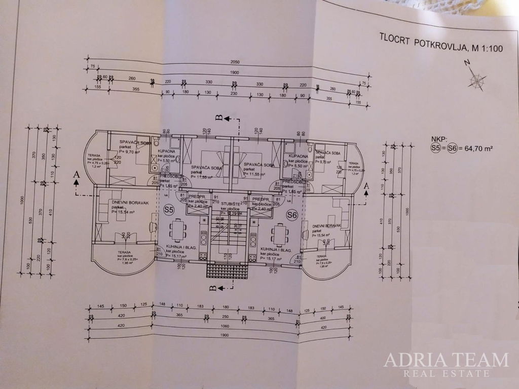 STAVEBNÍ POZEMEK S PROJEKTEM, 500 m OD MOŘE – JASENICE, MASLENICA