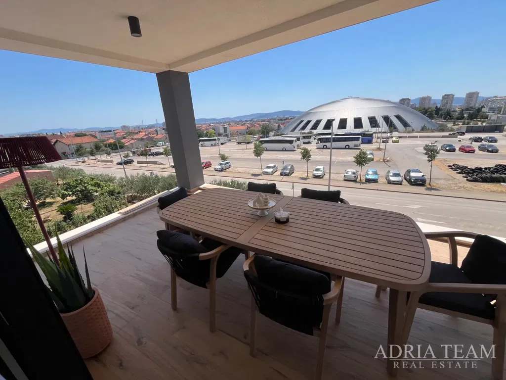 4-POKOJOVÝ BYT NA 2. POSCHODÍ BYTOVÉHO DOMU, NOVOSTAVBA - ZADAR, VIŠNJIK