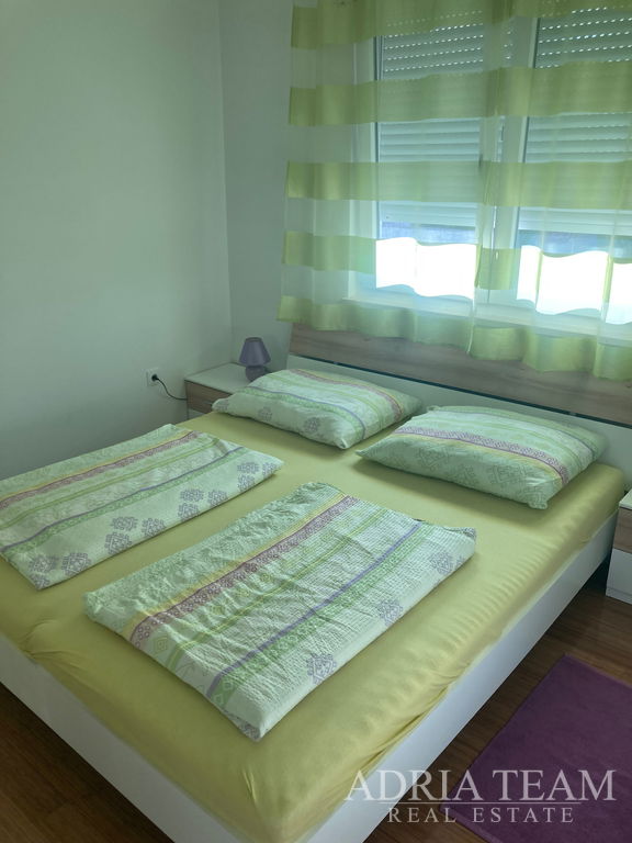 APARTMÁN – 50m OD MOŘE – PAG (OSTROV PAG)