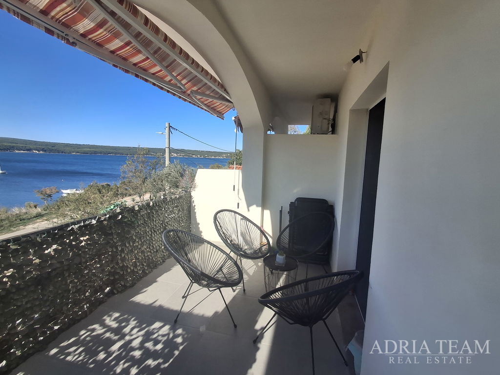 APARTMÁN V BEZPROSTŘEDNÍ BLÍZKOSTI PŘÍRODY, PRVNÍ ŘADA U MOŘE - VRULJE, KRUŠEVO