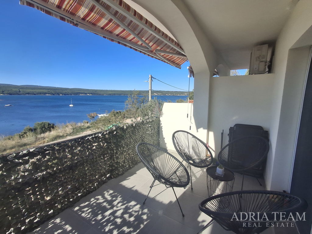 APARTMÁN V BEZPROSTŘEDNÍ BLÍZKOSTI PŘÍRODY, PRVNÍ ŘADA U MOŘE - VRULJE, KRUŠEVO