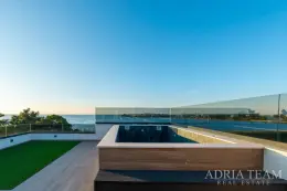 PENTHOUSE - S VÝHLEDEM NA MOŘE - PRIVLAKA nemovitost na prodej