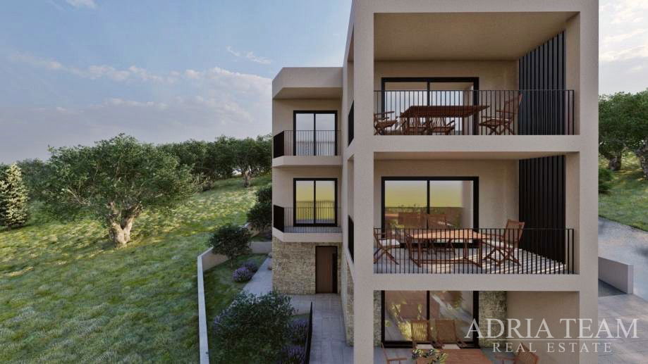 LUXUSNÍ BYT S VÝHLEDEM NA MOŘE A MĚSTO - PREKO, UGLJAN