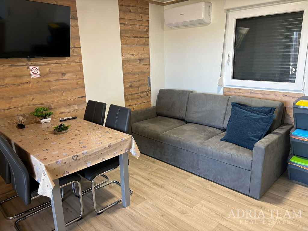 MOBILNÍ DOMEČEK V KEMPU RAČE - VOLARICE