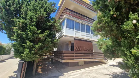 APARTMÁN – VYVÝŠENÉ PŘÍZEMÍ – 66,40 m² – BLÍZKO PLÁŽE RADOVANJICA - VIR nemovitost na prodej