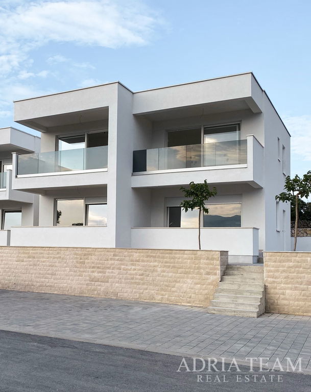 APARTMÁN S3 V BYTOVÉM DOMĚ – NOVALJA, PAG