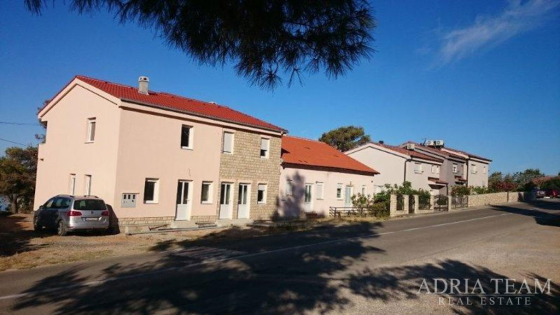 STUDIO APARTMÁN 44 m² – PŘÍZEMÍ – BARBAT, OSTROV RAB nemovitost na prodej