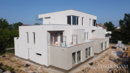 APARTMÁN SE ZAHRADOU, NOVOSTAVBA – PRIVLAKA nemovitost na prodej