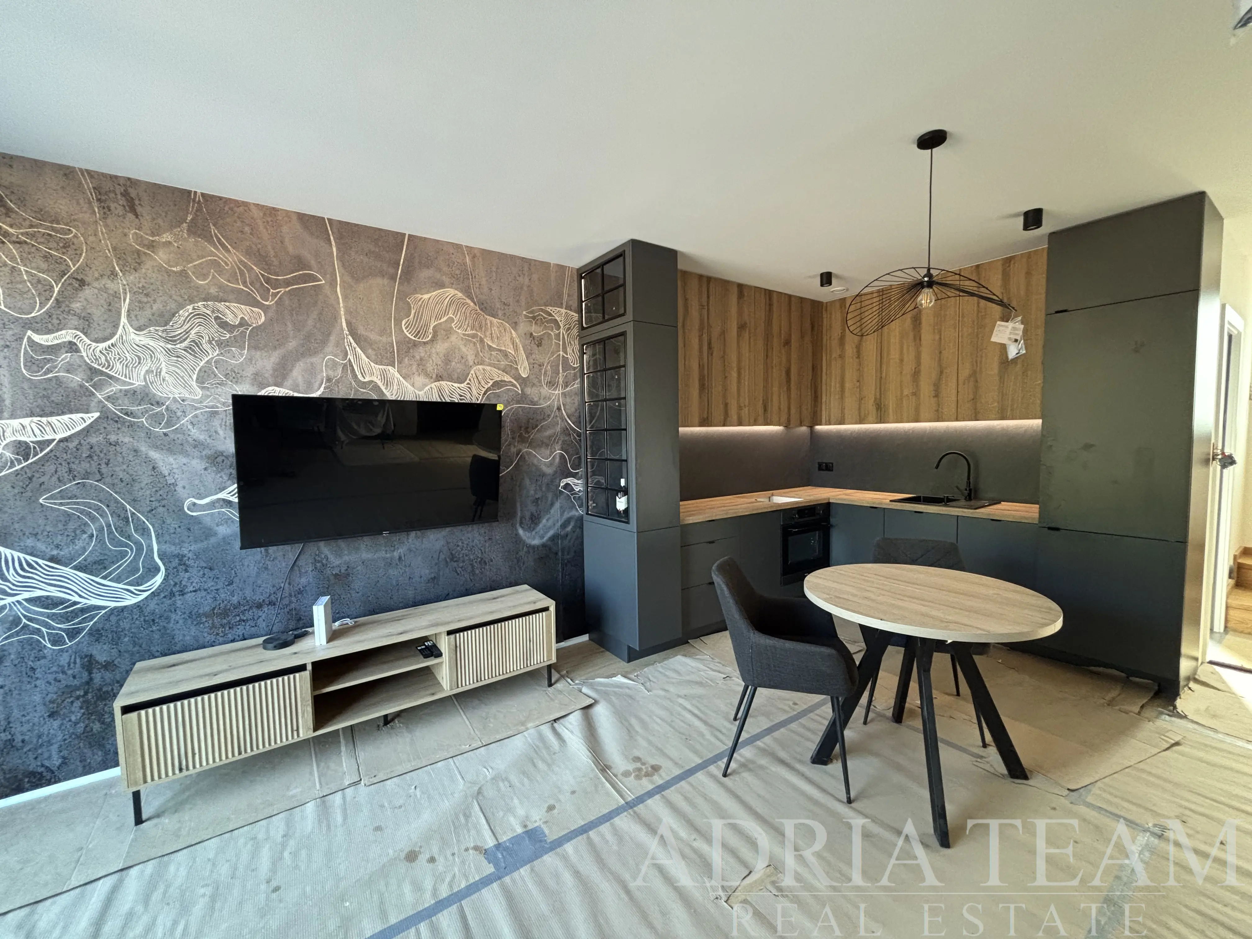 ŘADOVÝ DŮM – NOVOSTAVBA – ZATON, NIN