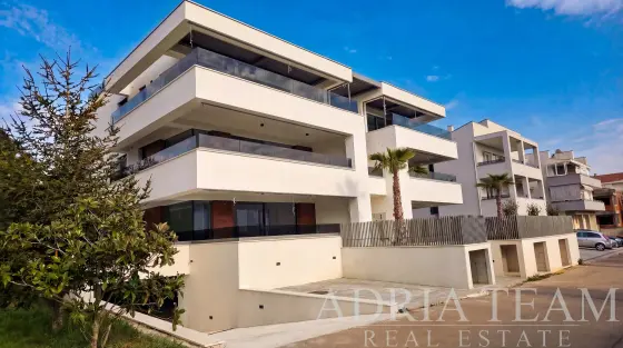 EXKLUZIVNÍ S2 APARTMÁN SE SOUKROMOU ZAHRADOU - ZADAR, BORIK nemovitost na prodej