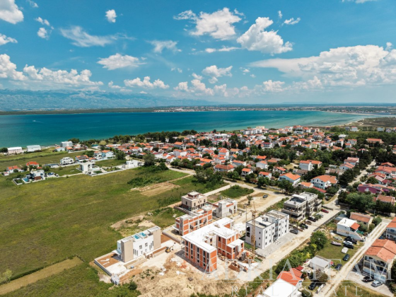 MODERNÍ APARTMÁN 3+KK S LODŽIÍ A DVĚMA PARKOVACÍMI MÍSTY V NOVOSTAVBĚ – PRIVLAKA, SABUNIKE nemovitost na prodej