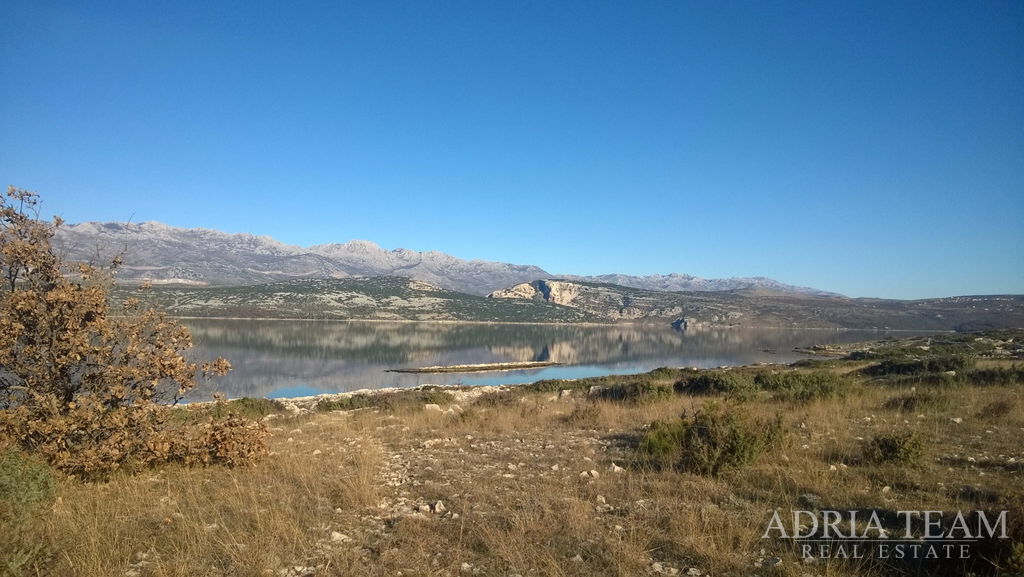 STAVEBNÍ POZEMEK S PANORAMATICKÝM VÝHLEDEM NA MOŘE – NOVIGRAD