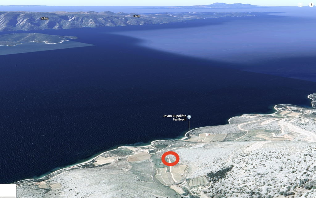 ZEMĚDĚLSKÝ POZEMEK – OSTROV BRAČ