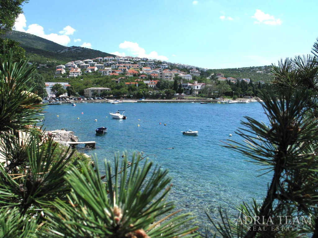 STAVEBNÍ POZEMEK S VÝHLEDEM NA MOŘE – KLENOVICA, NOVI VINODOLSKI