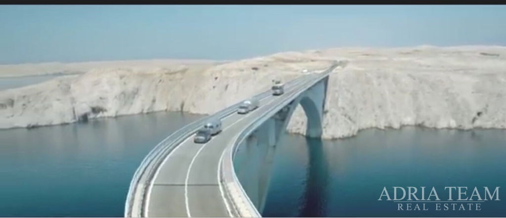 STAVEBNÍ POZEMEK B.+C.+D.+E. - BLÍZKO ZRĆE BEACH- ZÓNA T3 - PAG, KOLAN